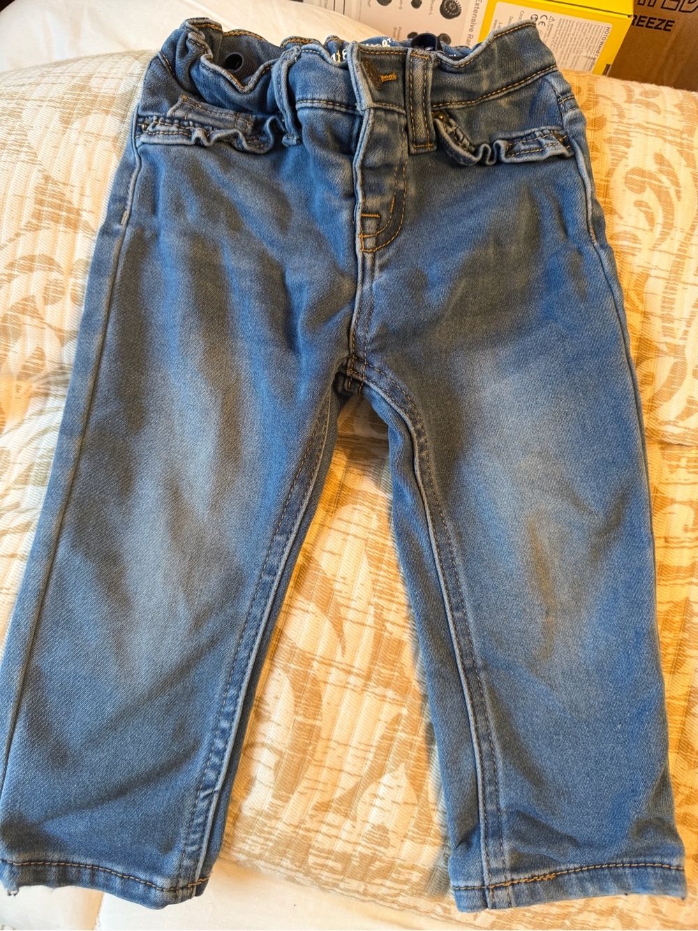 Baby Blue Jeans - 18 - 24 mo . super stretch Adorable